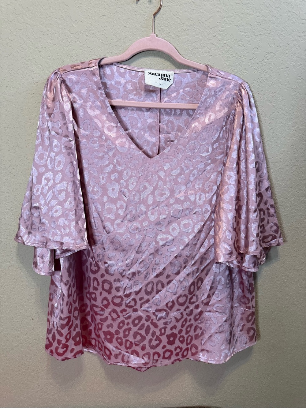 Savanna Jane Metallic Pink Leopard V-Neck Flutter Sleeve Blouse